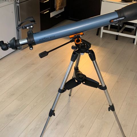 Celestron Inspire 90 mm AZ Telescope med flere forskjellige lenser og 3 filter