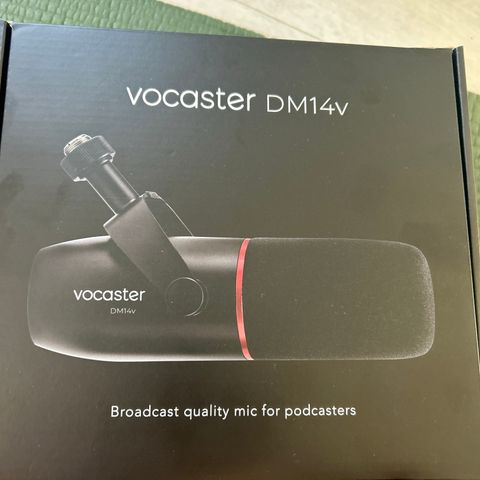 Vocaster DM14v