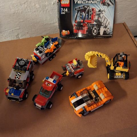 Div Lego biler selges