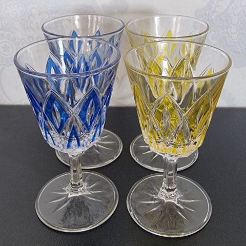 Franske Harlequin likør glass