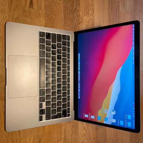 MacBook Air, M1, 2020, 8GB, 13"