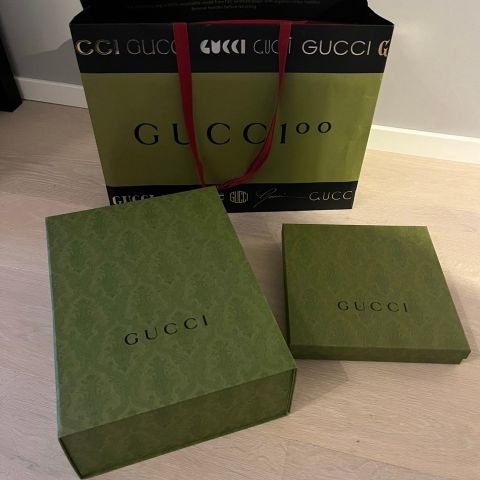 Gucci pose og gave-esker