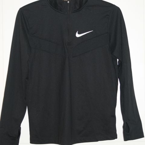 Nike half zip genser til gutt str. 146/152.