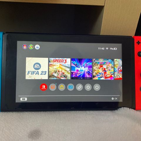 Nintendo switch med vesker