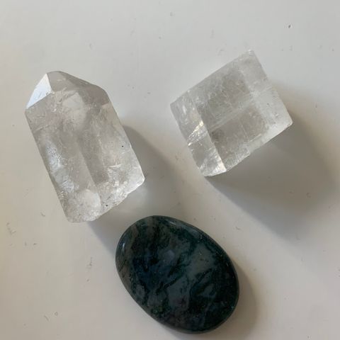 Krystaller, mineraler, Stener