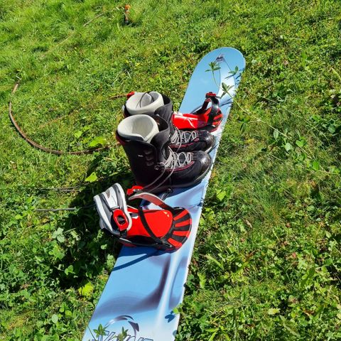 2 forskjellig Snowboard