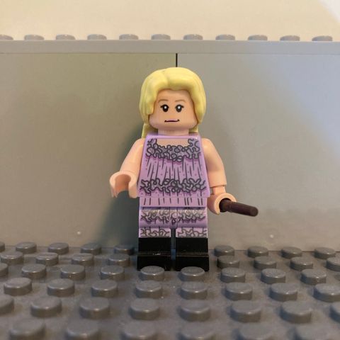 Lego Luna Lovegood Lavender dress hp227