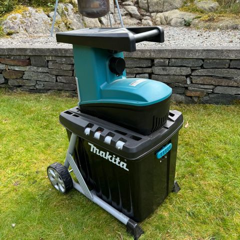 Makita UD2500 Kompostkvern