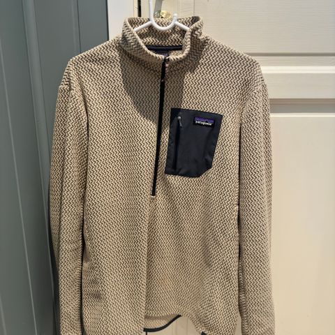 Patagonia M's R1 Air Zip Neck str L