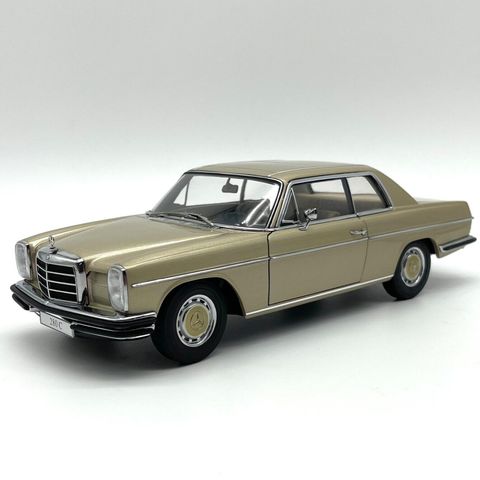 1/18 Autoart Mercedes /8 coupe