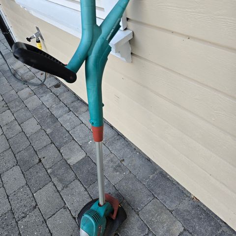 Gresstrimmer Bosch ART 260 LI