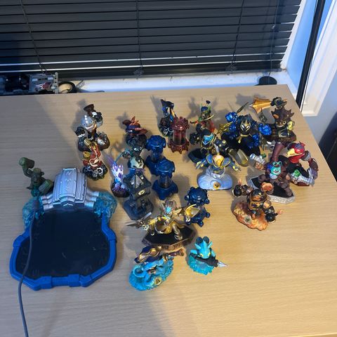 SKYLANDER samling