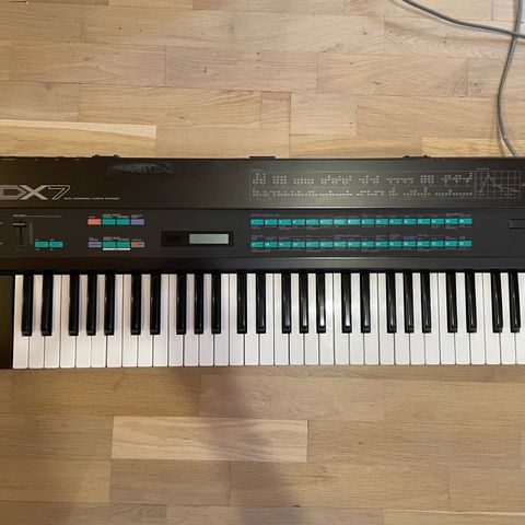 Yamaha DX7