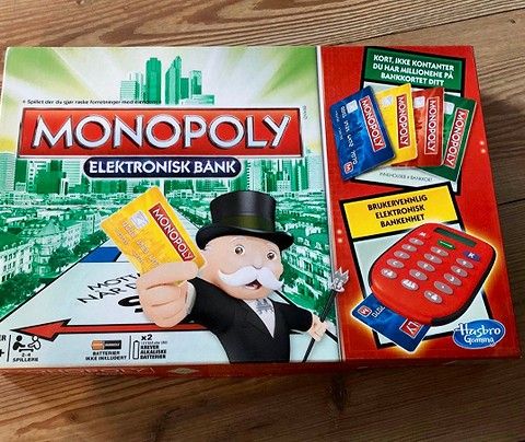 MONOPOLY med ELEKTRONISK BANK