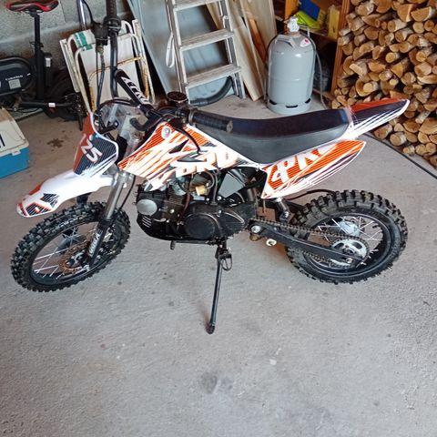 X pro 125cc