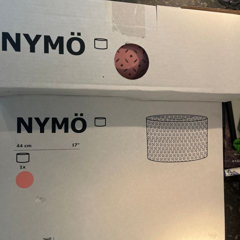 Nymö lampe fra ikea - rosa