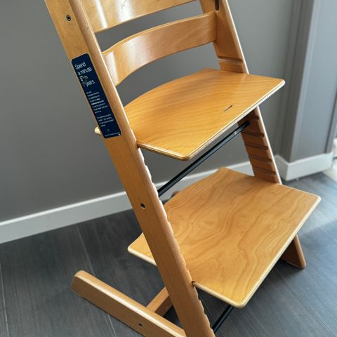 Pent Brukt - Ny model Tripp Trapp -Stokke