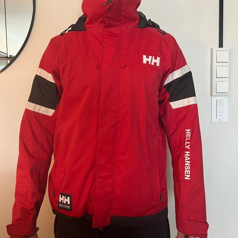 Helly Hansen allværsjakke/skalljakke til salgs!