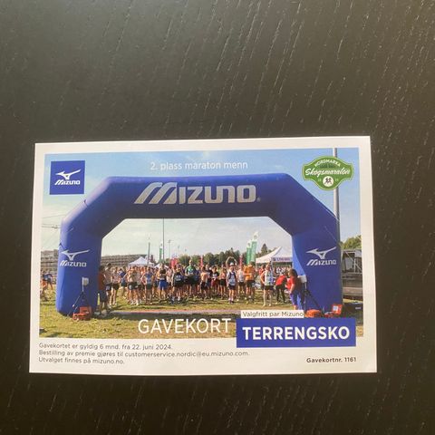 Gavekort på valgfri terreng løpesko fra Mizuno