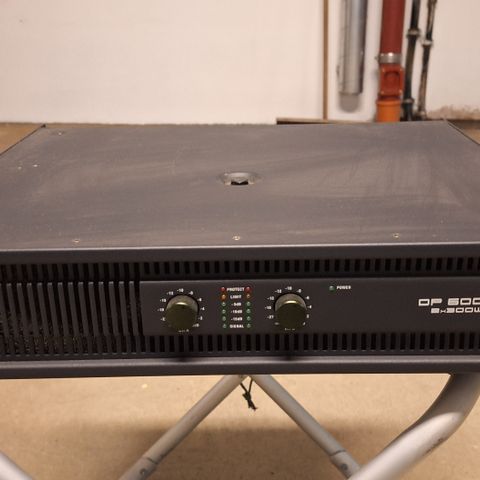 LD PA forsterker DP600 2x300Watt