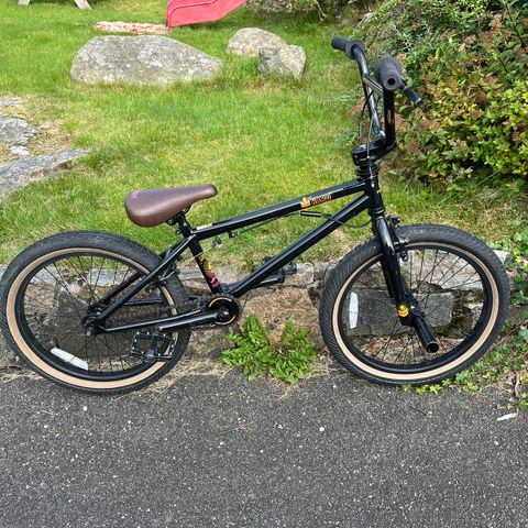 HARO · LEUCADIA DLX 18,5 BMX-SYKKEL JUNIOR