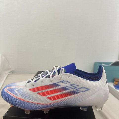 Adidas F50 Elite