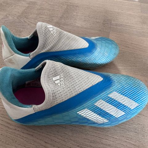 Adidas Fotballsko 34