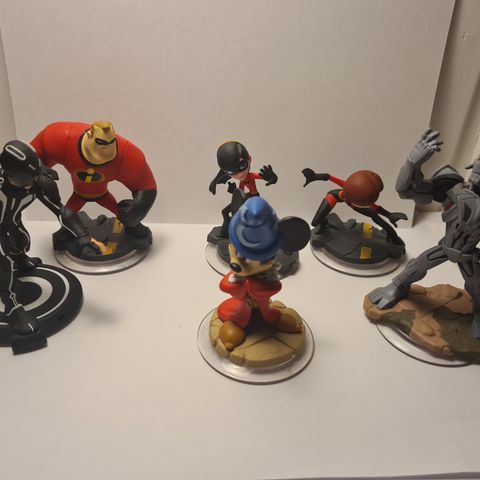 Disney Infinity Figurer - The Incredibles, Tron, Mikke Mus