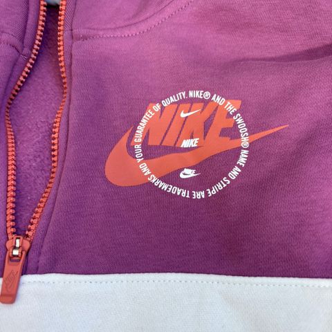 Nike oversized genser