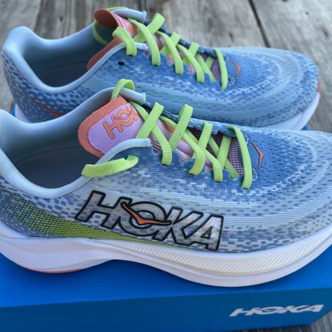 HOKA MACH X