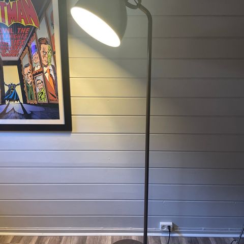 Stålampe med småskader