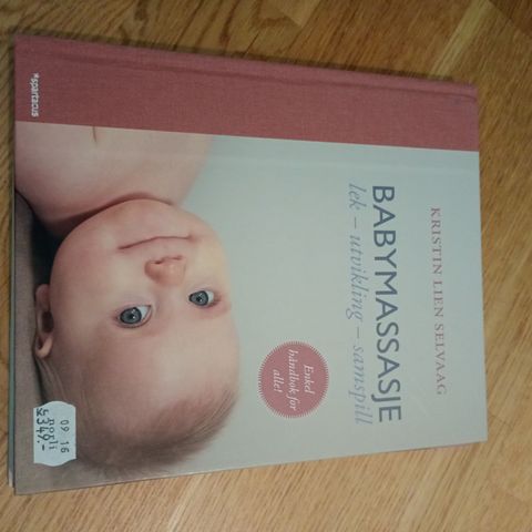 Baby massasje bok selges