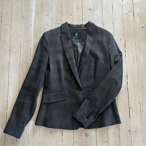 Riccovero blazer, aldri brukt.