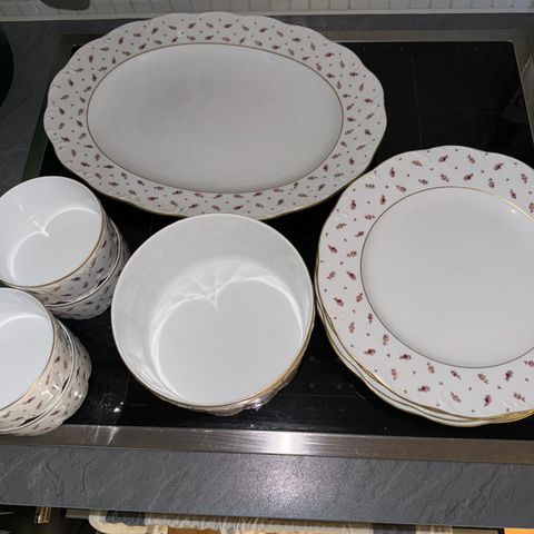 Rosenthal Classic Rose Collection