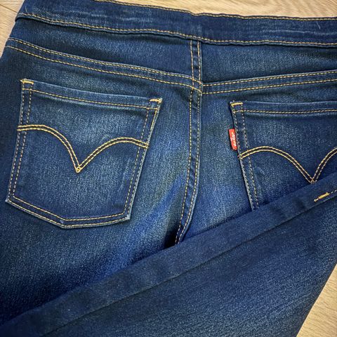 Levis jeggings 12A