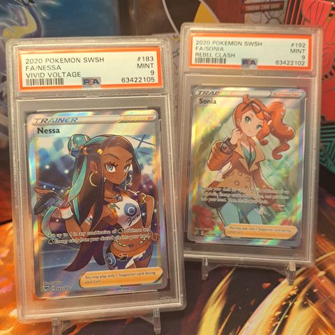 2 stk full art trainer pokemonkort selges rimelig samlet