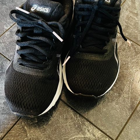 Asics joggesko str 39.5