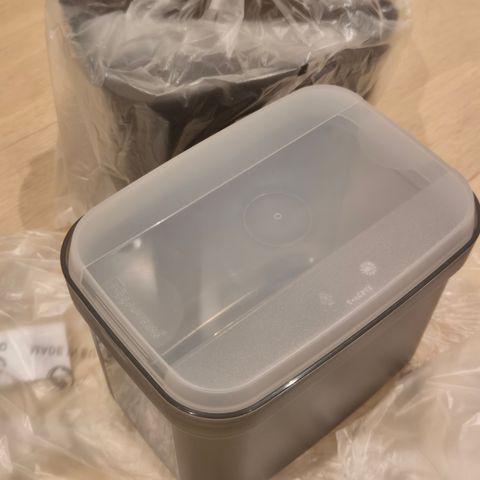 Tupperware 2 stk strato 1l