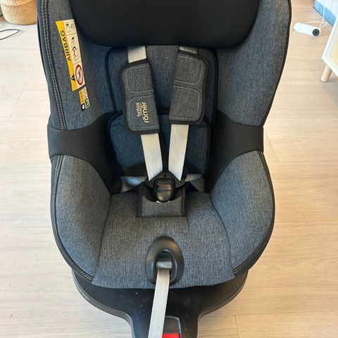 Britax Römer dualfix m i-size