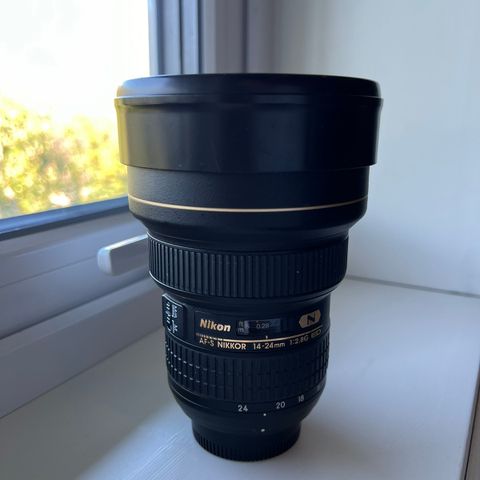 Nikon AF-S Nikkor 14-24mm