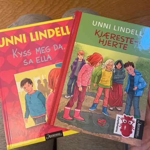 2 Unni Lindell Bøker