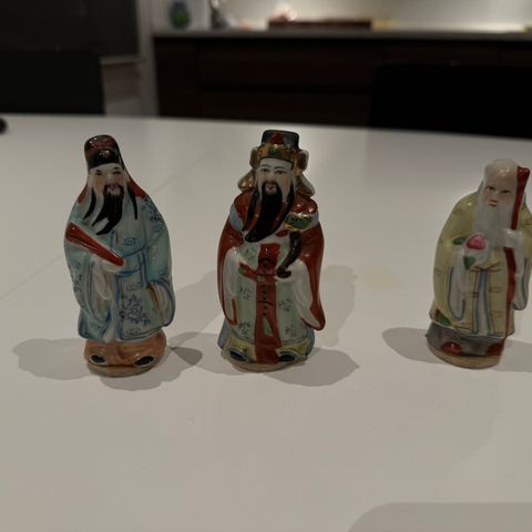 3 Sanxing Fu Lu Shou gudomsstatuer av kinesisk porselen Fengshui.