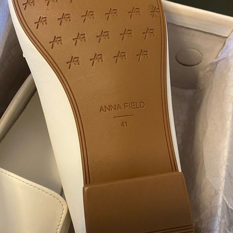 Annonsebilde