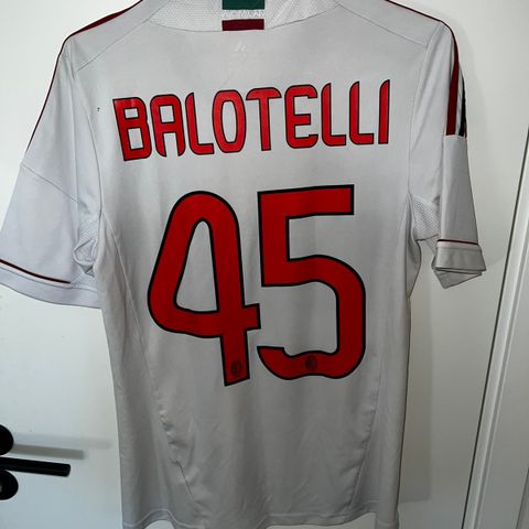 Balotelli AC Milan drakt