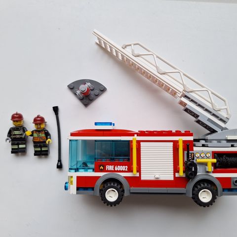 LEGO City: Fire Truck (60002)