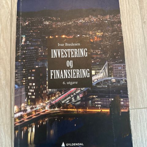 Investering og finansiering