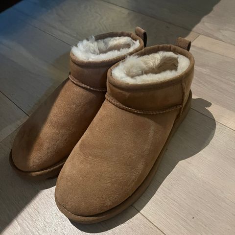 Uggs ultra mini Chestnut