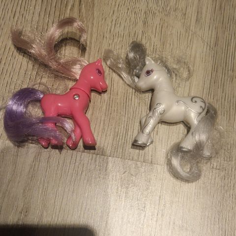 2 mc donalds my little pony's