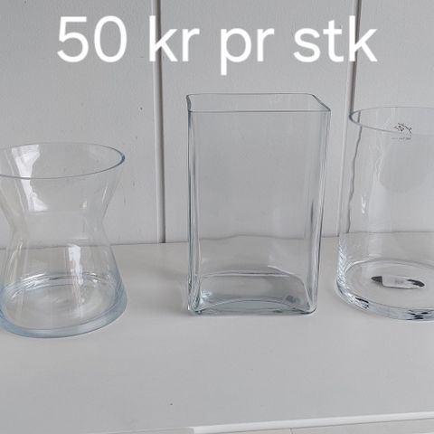 Vaser- 50 kr pr stk