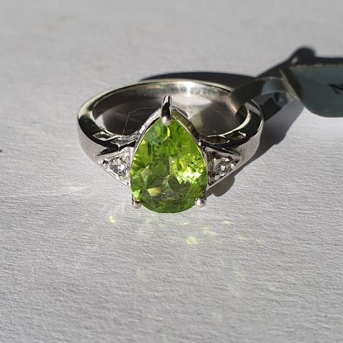 Changbai Peridot & White Topaz 2.66ct Sølv 925 Silver Limited Ed Ring Str.56.5